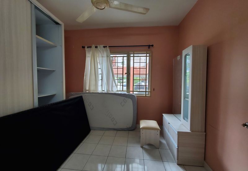 Kenanga Apartment, Puchong