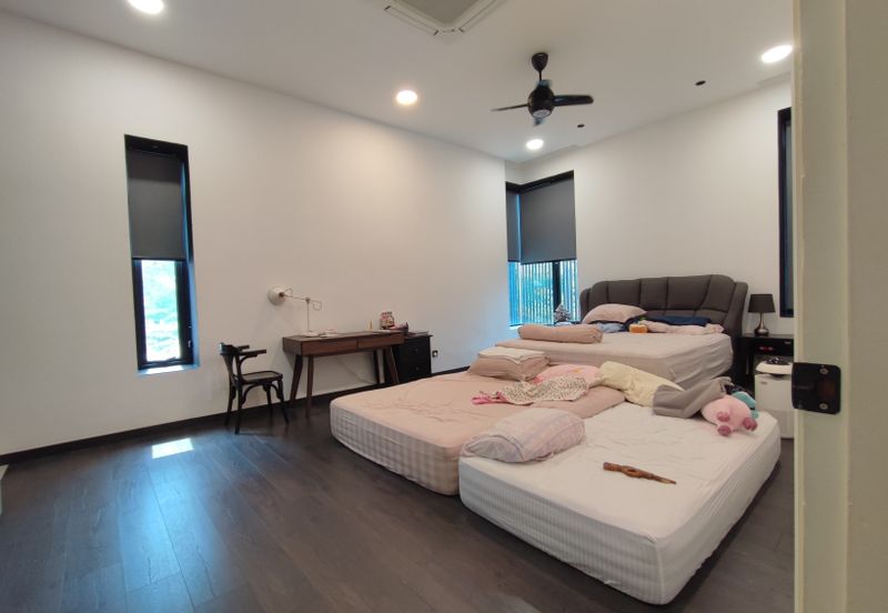 Jalan Taman Bukit Desa