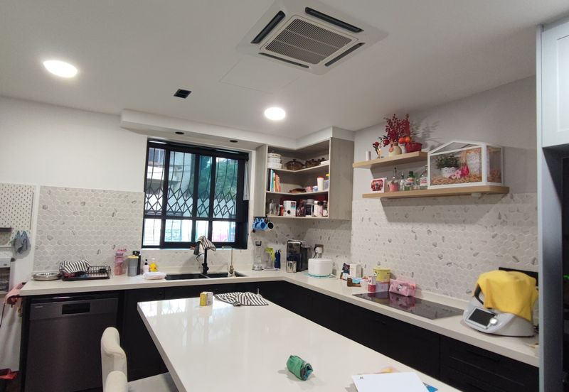 Jalan Taman Bukit Desa