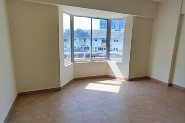 Sri Lata (Waterfall Tarrace)