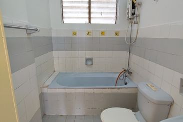 Sri Lata (Waterfall Tarrace)