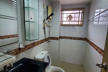 Kenanga Apartment, Puchong