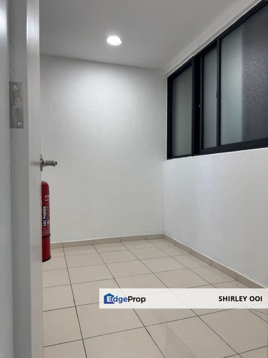Studio Brand New Puteri Puchong The Pulse Residence Condo - Partial and Fully Furnished Units are available, Selangor, Puchong