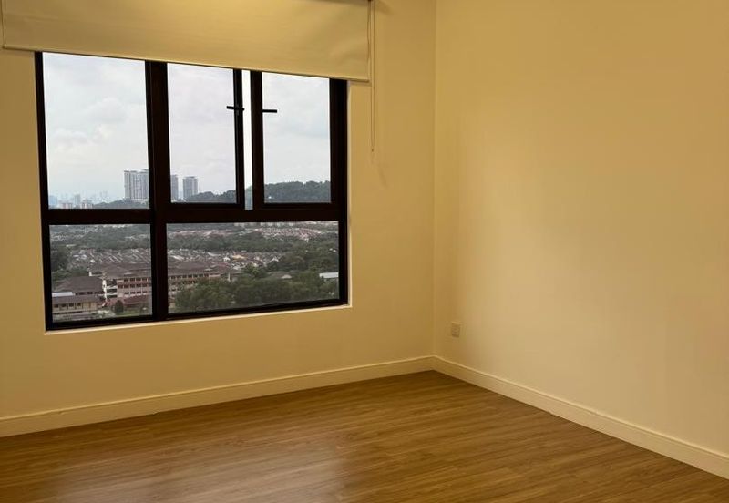 THE PULSE RESIDENCE & THE PULSE