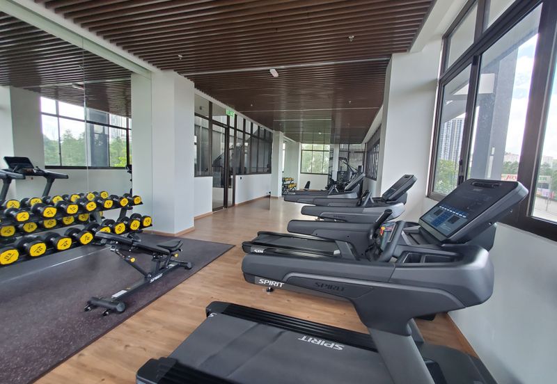 THE PULSE RESIDENCE & THE PULSE