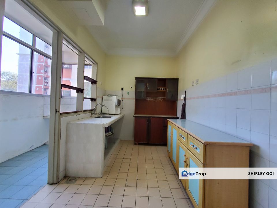 Well-kept unit - Kenanga Apartment freehold for sales at Taman Wawasan, Puchong, Selangor, Puchong