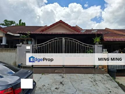 Dato Demang One Storey House Renovated for Sale in Seri Kembangan, Selangor, Seri Kembangan