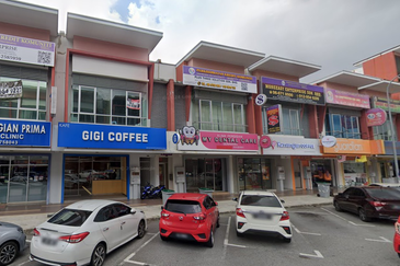Double Storey SHOPLOT @ Bandar Prima Senawang for Sale