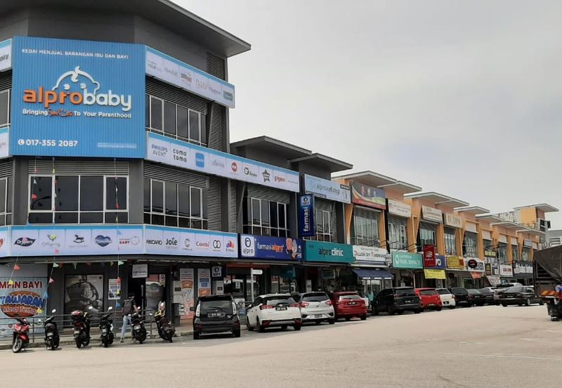 Double Storey SHOPLOT @ Bandar Prima Senawang for Sale