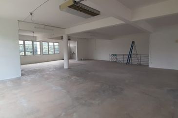 Pusat Komersial Lobak