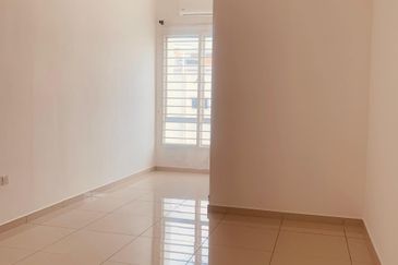 ‼️Urgent Sale‼️ 2-storey terrace house @ ADIRA, Ara Sendayan