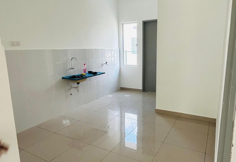 Double Storey Terrace House @ Taman Kirby Seremban for Rent