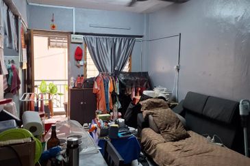 PANGSA RAKYAT COLLEGE HEIGHTS (PAJAM)