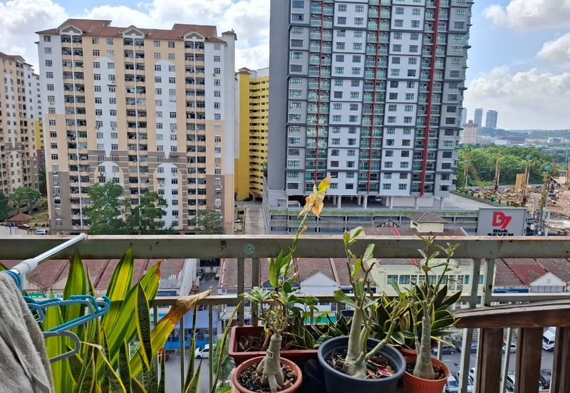 Belvedere Residensi Laguna