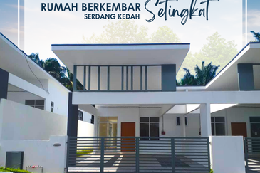 Rumah Berkembar Setingkat di Serdang