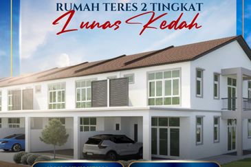 Rumah Teres Dua Tingkat di Lunas