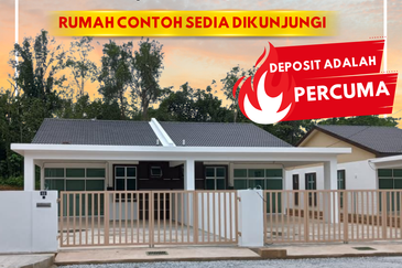 Rumah Berkembar Setingkat di Baling