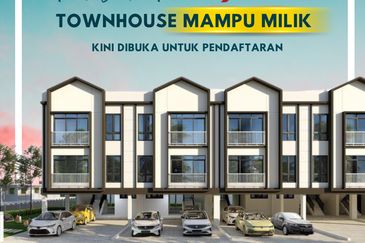 Townhouse Blok B di Parit Buntar Perak