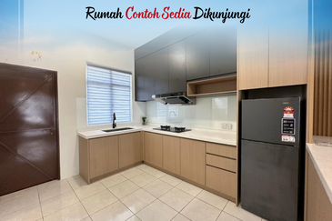 Rumah Teres Dua Tingkat di Alor Setar