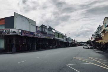 Nilai 3 Wholesale Centre