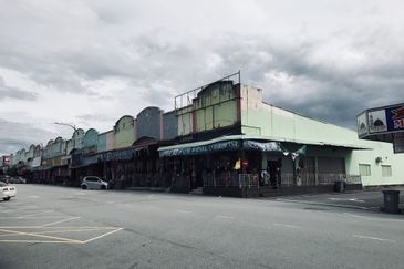 Nilai 3 Wholesale Centre