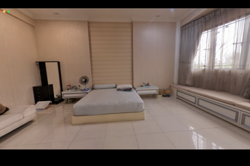 Beautiful and spacious Freehold bungalow for sale in ss19 subang jaya