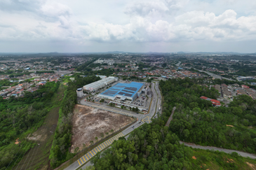 1.8ac Seremban Forest heights Main Road Corner Freehold Commercial land for sale