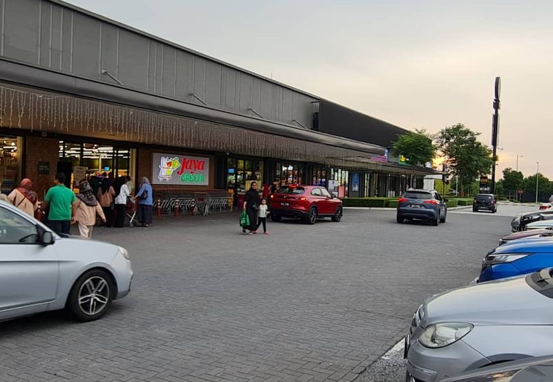 Sendayan Metro Park 775sf-26ksf Main Road Retail Space for Rent Sendayan, Seremban 2, Labu, gadung