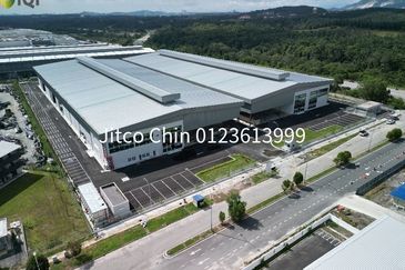 8.55ac Freehold Bandar Baru Enstek Newly completed Factory For sales