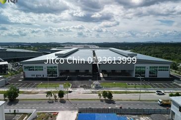 8.55ac Freehold Bandar Baru Enstek Newly completed Factory For sales