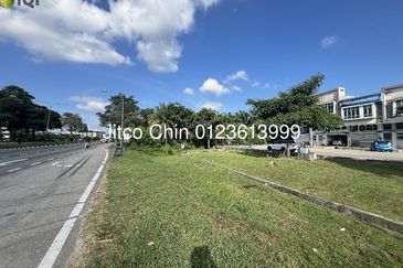 Jalan Gambang Bt 8 Kuantan main road commercial land for sale