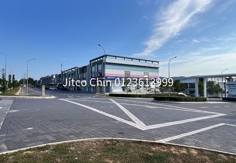 22x75 Main Road 2sty shop Sendayan irama, gadong jaya, Labu, seremban for sales