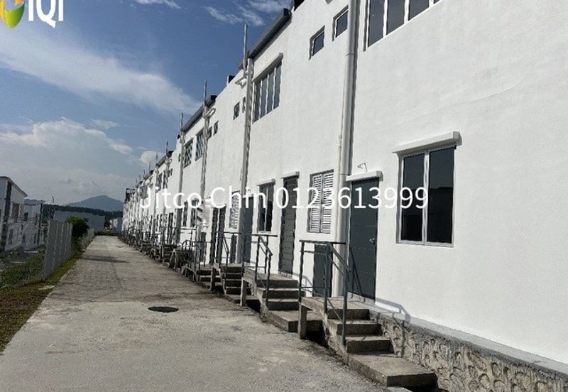 22x75 Main Road 2sty shop Sendayan irama, gadong jaya, Labu, seremban for sales