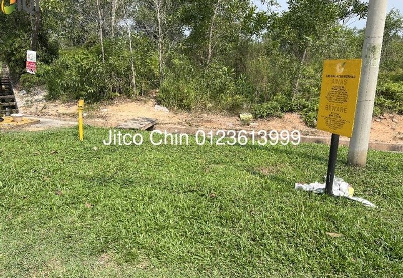 Kesuma beranang semenyih main road 1.87ac industrial land for rent