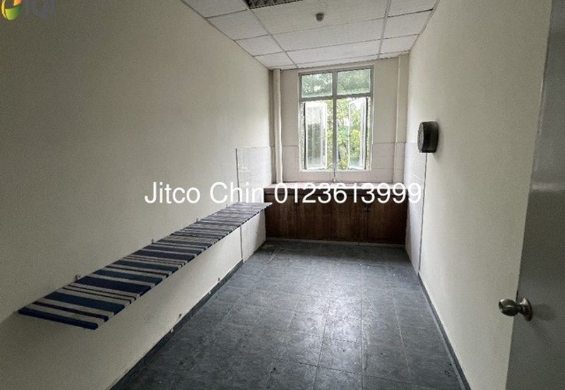 Pulau indah westport phase 1 heavy zone warehouse/factory for sale/rent