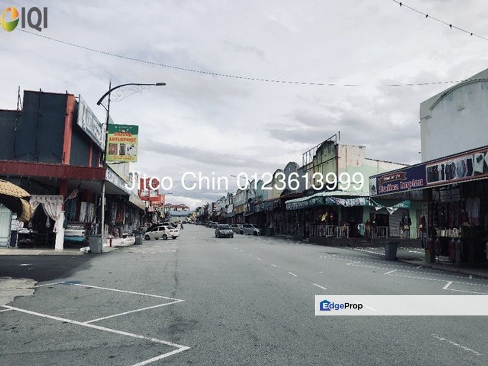 Nilai 3 Wholesale Centre, Jalan 3/8 end lot shop/factor for rent/sale, , 