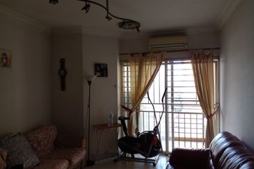 Heritage (Menara Warisan)