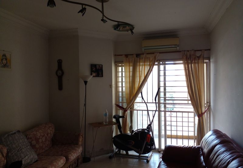 Heritage (Menara Warisan)