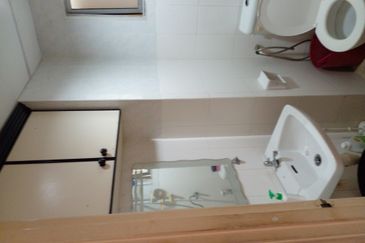 Heritage (Menara Warisan)