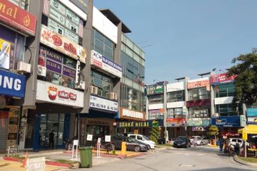 The Trillium @Lake Fields