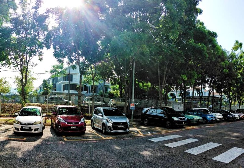 The Trillium @Lake Fields