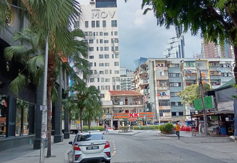 Freehold title shophouse next to tourist hotspot and malls