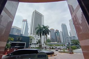 Menara HLX (formerly Menara HLA)