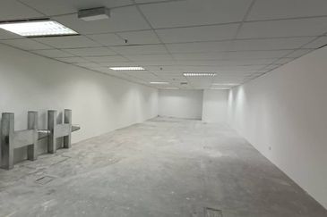 Menara HLX (formerly Menara HLA)