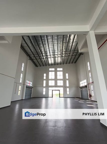 New multi-level bungalow factory warehouse in Kota Damansara, Selangor, Petaling Jaya