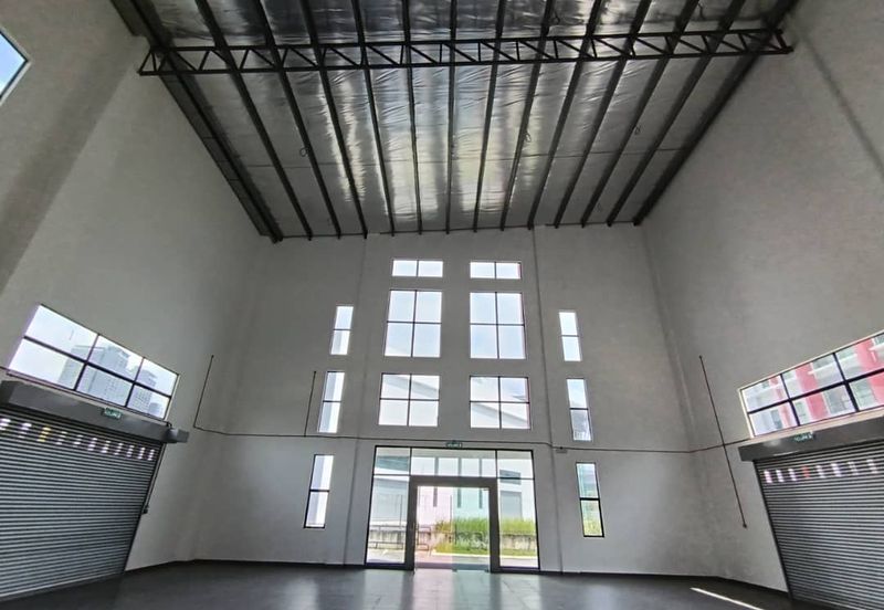 New factory & warehouse to let in Autopark City KD