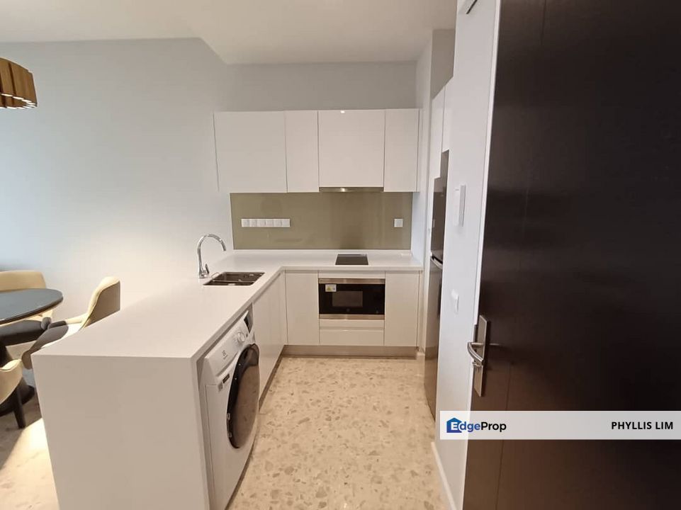 Fully furnished 1-bedroom unit in Pavilion Ceylon Hill, Kuala Lumpur, Bukit Bintang