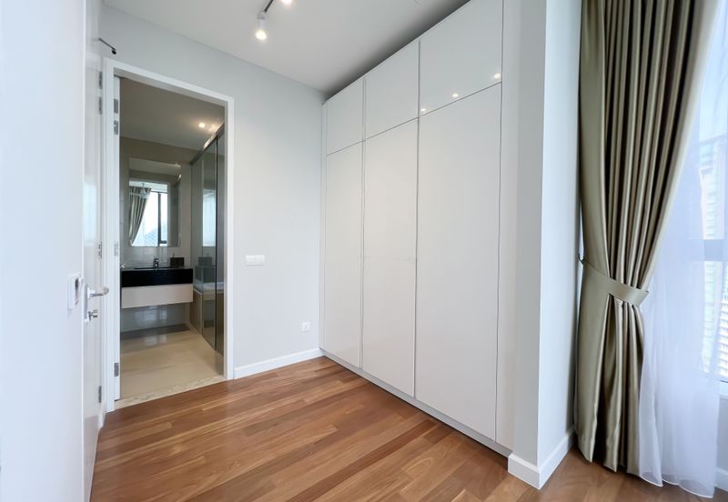 Pavilion Ceylon Hill