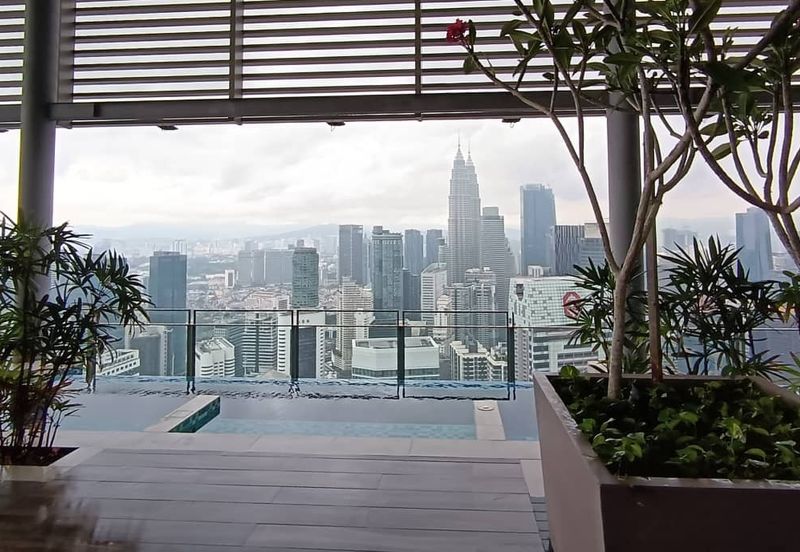 Pavilion Ceylon Hill