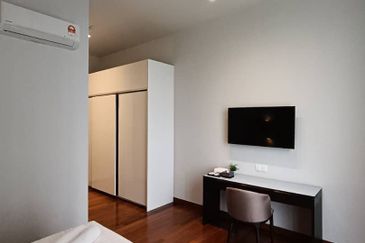 Pavilion Embassy Residence